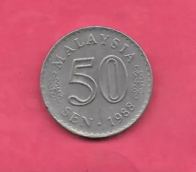 Malaysia Km5.3 1988 Vf-very Fine Circulated 50 Sen Large Old Coin • $1.15