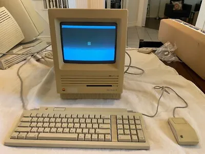 1986 Apple Macintosh SE Model M5011 1 Mb Ram 800K With Keyboard And Mouse • $225