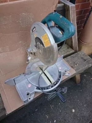 Makita Compound Mitre Saw • £45