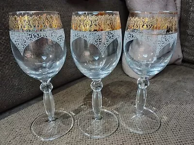 Wine Glasses With Gold & White Coloured Decoration X3 • £3.25
