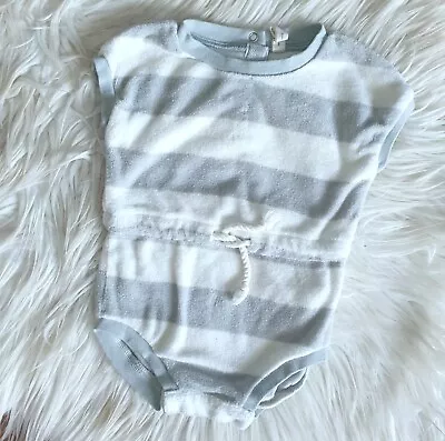 QUINCY MAE - Size 0-3m (000) Unisex Baby Grey White Stripe Terry Summer Romper • $19.95