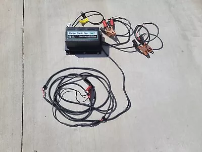 Three Bank Pro Se Professional Series Battery Charger 3 Bank 30 Amp Boat Rv • $225