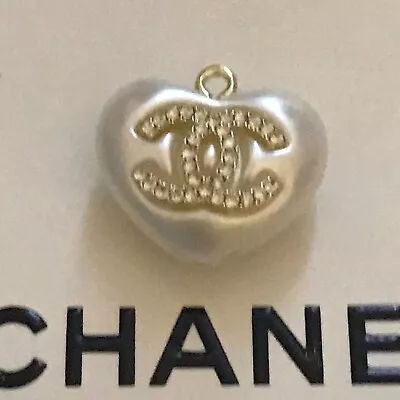 Chic Contemporary 2019 Signed Pearlescent Chanel Heart Button Charm  Crystal CC  • £55