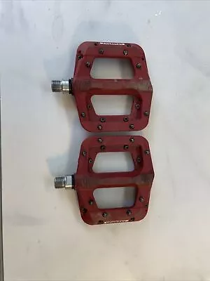 Race Face Chester Platform Pedals 9/16  Mountain Bike Composit Pedal Red • $25