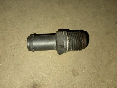 $18 • Buy GM 2005-06 Chevy Equinox Intake Manifold Vacuum Fitting