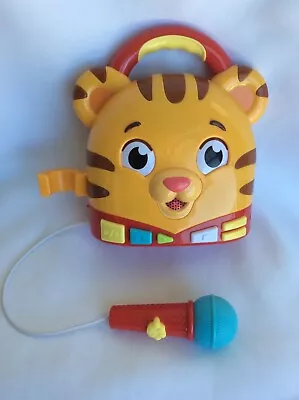 Daniel Tiger’s Neighborhood Sing Along W/ Microphone Works Mr Rogers PBS Preownd • $9.80