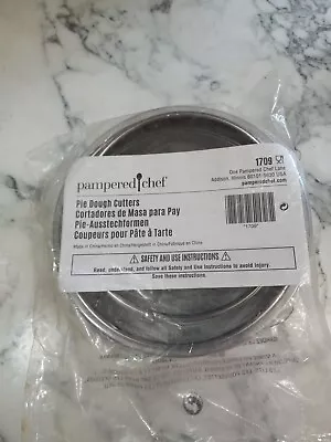 Pampered Chef Pie Dough Cutters Set Of 2 (# 1709). New • $8.99