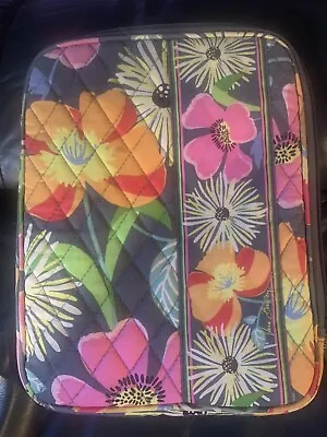 Vera Bradley Jazzy Bloom IPad Case. • $12