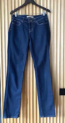 J Brand Curvy Fit Cigarette Leg Jeans Size 30 • $18.78