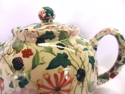 £34.99 • Buy Hedgerow 6 Cup Teapot By Heron Cross Pottery