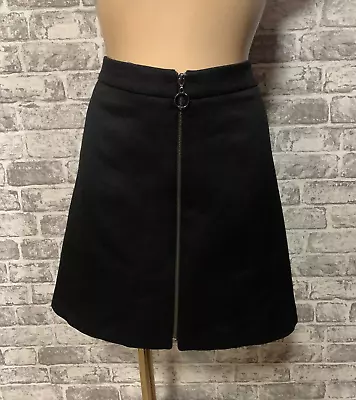 Black Textured Zip Front Mini Skirt Size 18 • £5