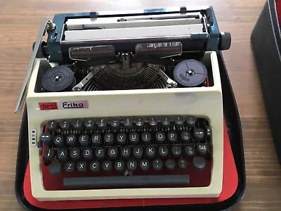 Vintage Daro Erica 42 Manual Typewriter • £12