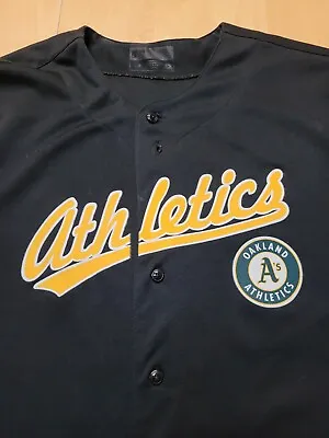 Oakland Athletics Men Jersey Black True Fan A's Logo Size Large Missing 1 Button • $24.50