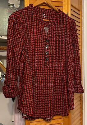 KIM ROGERS Red/Black Hounds Tooth 3/4 Button Tab Sleeve V-Neck Buttons XL • $3.99