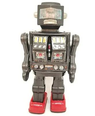 Fighting Space Man Robot Horikawa Japan Large Litho Tin Toy 1962 Chest Opens 12  • $174.30