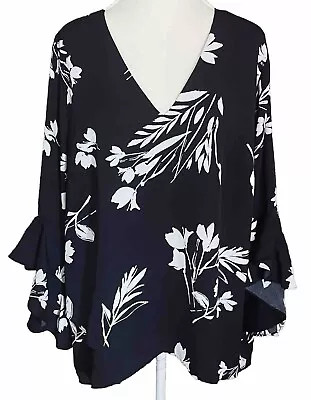 Vince Camuto Women's Plus Sz Floral Flutter Sleeve Tunic Top Hi Lo Hem Sz 2x • $24.99