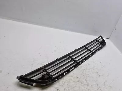 Volvo V40 Mk2 Front Bumper Lower Grill Grille 31347092  2016 - 2019 • $110.97