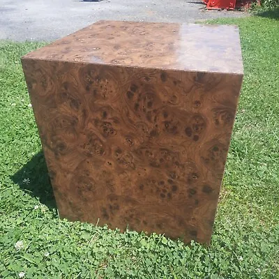 Mid Century Modern Burl Wood Laminate Side Table 17  X 15  X 15  • $199