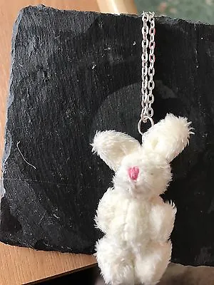 £4.99 • Buy White  Bunny Rabbit 24  Necklace