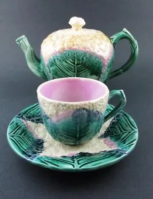 CAULIFLOWER - Antique Majolica TEAPOT CUP & SAUCER - Etruscan C.1880 (As Is) • $125