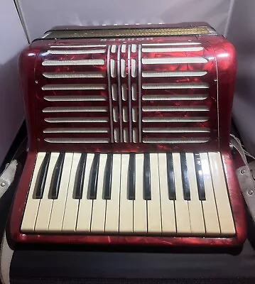 Hohner Hohnica 12 Bass 25 Piano Key Accordion • $250