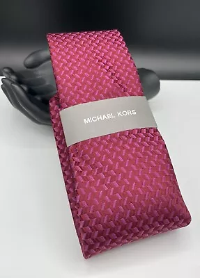 MICHAEL KORS Men's Silk Blend Tie ~ RED Wine ~ Geometric ~ NEW MSRP: $69.50 • $21.99