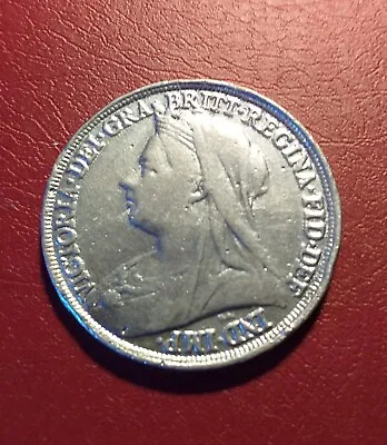 Antique Commemorative Medal Queen Victoria • £2.99