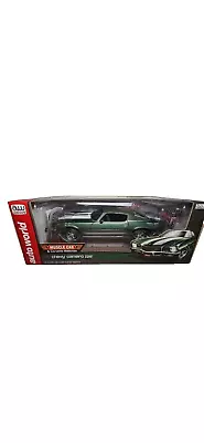Auto World American Muscle 1:18 Scale 1970 Chevy Camaro Z28 IN GREEN. BRAND NEW! • $149.95