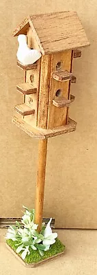 Stained Wooden Dove Cote With A White Cat Tumdee 1:12 Scale Dolls House Garden C • £8.99