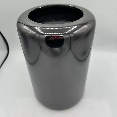 Apple Mac Pro A1481 Late 2013 Xeon Quad-Core 3.7GHz 32GB 1TB SSD FirePro D300 • $259