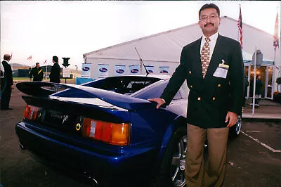 Mokzami Mahathir With The Esprit V8 At Lotus. - Vintage Photograph 2463297 • £13.53