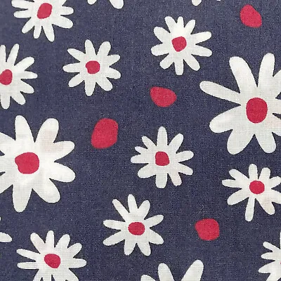 Polycotton Fabric - White Daisy Floral On Navy Blue Craft Fabric Material Metre • £3.99