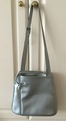 Vntg LONGCHAMP Silver Roseau Leather Bucket Shoulder Bag Silver Toggle ~ France • $42