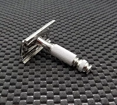 Vintage 1966 Gillette Travel TECH Logo Cap DE Safety Razor L1 Clean • $22