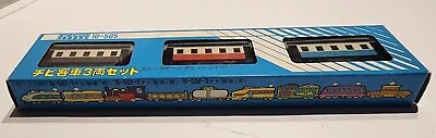 Kato N Scale 10-505 Passenger Cars Set • $84.99