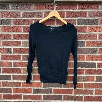 Mossimo Black Long Sleeve Crewneck Sweater • $16