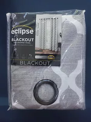 Eclipse FZH04LAFIGRY Fret 42 In. W X 84 In. L Blackout Window Curtain In Grey • $10