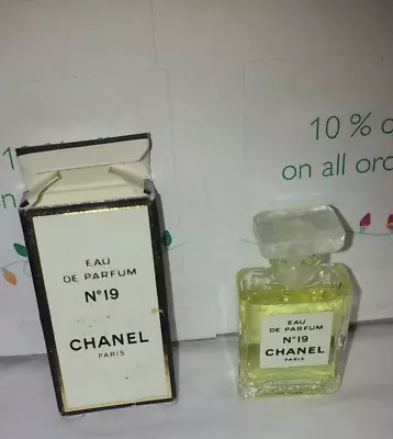 Chanel No  19 Eau De Parfum  4 Ml Vintage Miniature New • $88.99