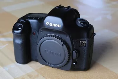 Canon EOS 5D (Classic) 12.8MP Digital SLR Camera Body • £185