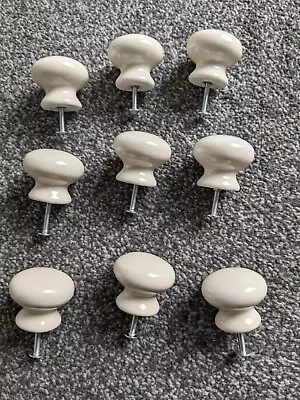 Ceramic Door/cabinet/drawer Knobs Plain Ivory/Cream Colour 9 Piece Set • £9.99