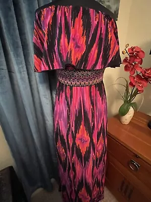 Meghan Los Angeles Strapless Ruffle Long Dress Size Medium • $15