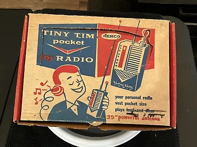 Vintage Remco Battery Operated Tiny Tim Pocket Radio USA • $49.99