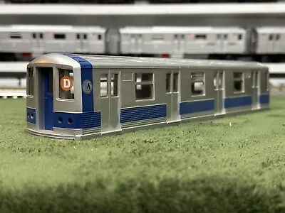 MTH O Gauge RailKing MTA R42 NY Subway Shell New York City Transit Graffiti NYC • $24.95