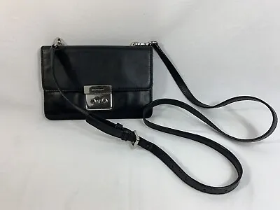 MICHAEL KORS SLOAN Black LEATHER CROSSBODY ORGANIZER BAG • $49.99