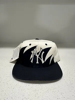 Vintage New York Yankees Sharktooth SnapBack Hat Logo Athletic • $1999.99