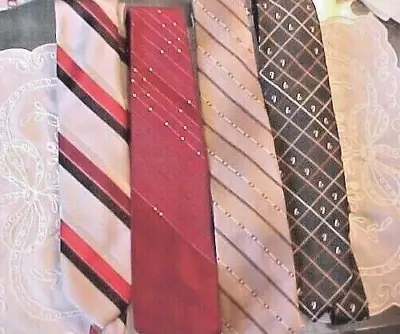 Men's Neck Ties Lot Of 4 Neckties Vintage Green Burgundy Silver And Striped Used • $5