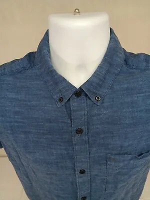 Hurley Mens Large Blue Short Sleeve Button Down Chambray Shirt With Logo • $14.99