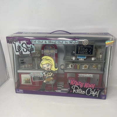$135 • Buy Bratz Krazy Kool Retro Cafe Coffee House Diner Life Style Soda Shop 2004 New