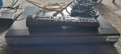 £21 • Buy Humax HDR-2000T 500GB Freeview HD TV Recorder