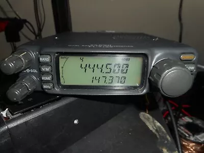 Yaesu Dual Band Vhf Uhf Transceiver Ft-7100m Radio Mobile • $125